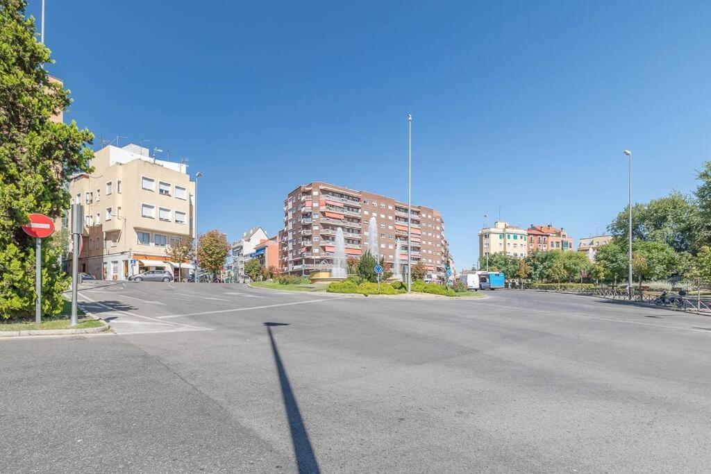Estudio Acogedor En Zona Norte Madrid Buitenkant foto