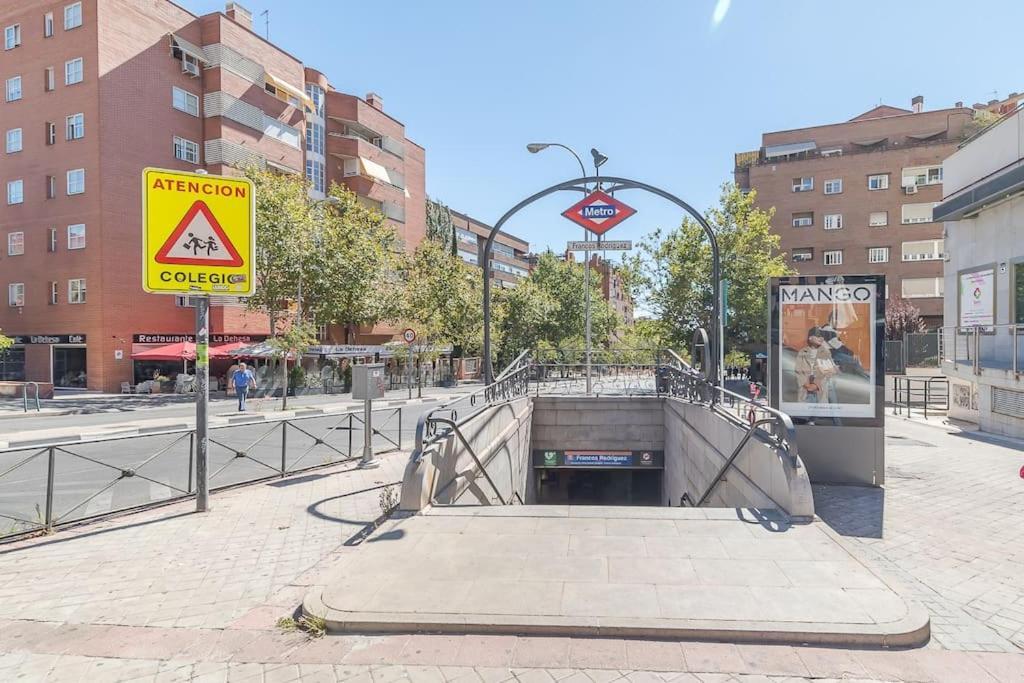 Estudio Acogedor En Zona Norte Madrid Buitenkant foto