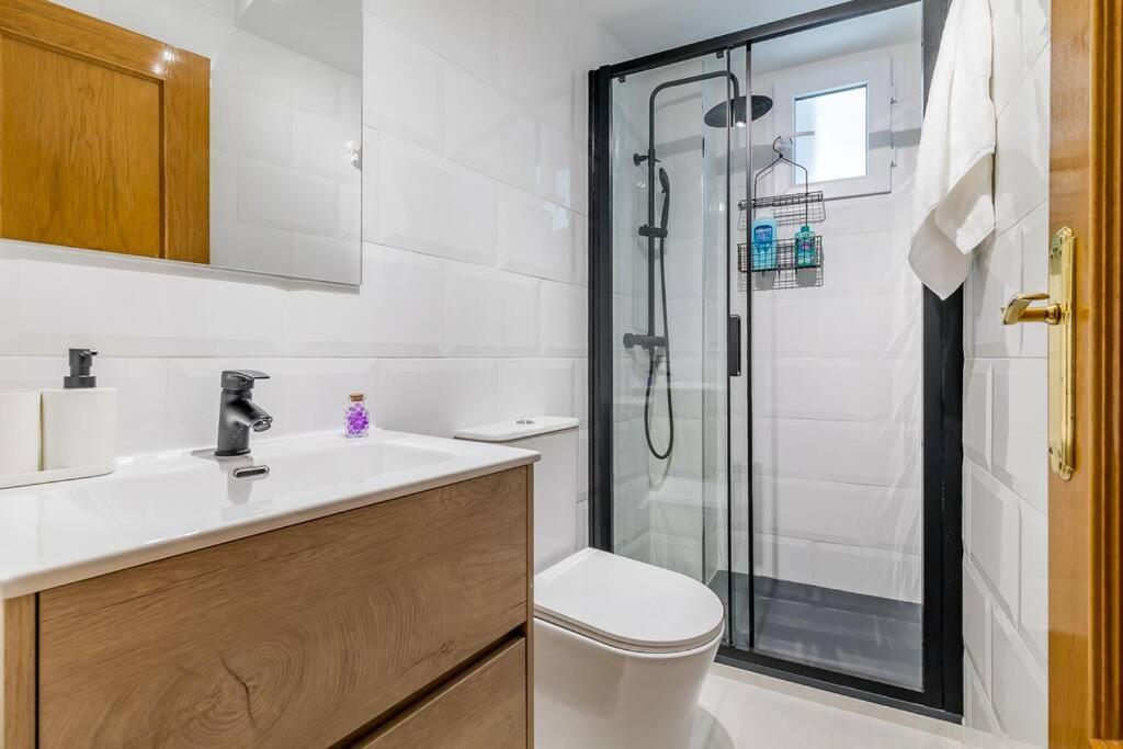 Estudio Acogedor En Zona Norte Madrid Buitenkant foto