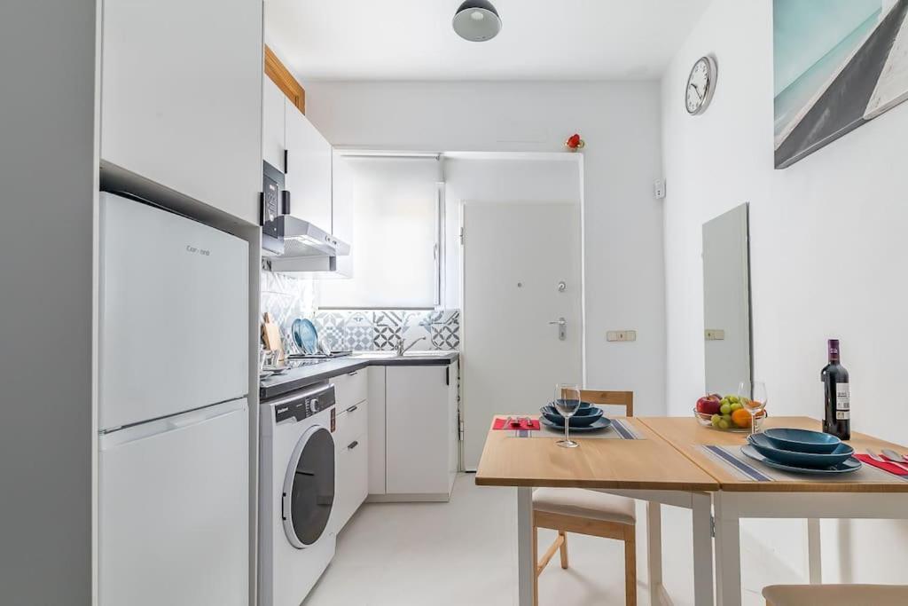 Estudio Acogedor En Zona Norte Madrid Buitenkant foto
